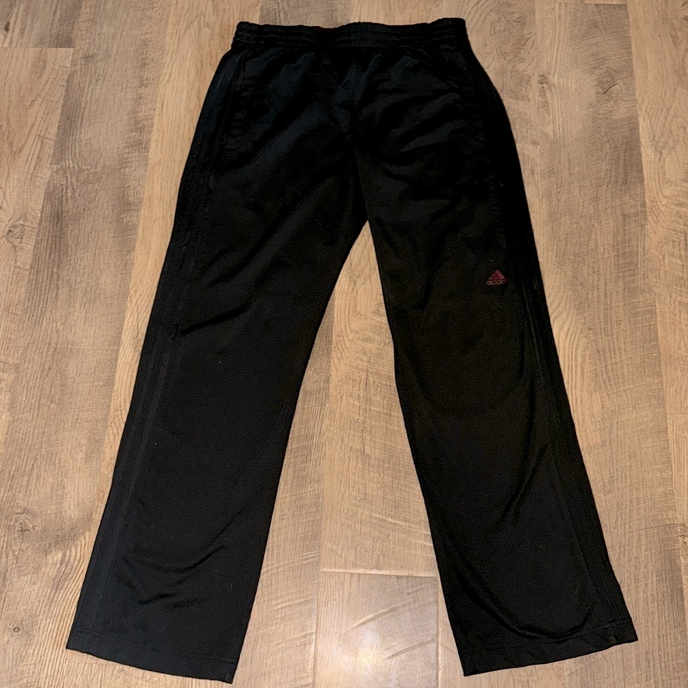 Adidas sweatpants